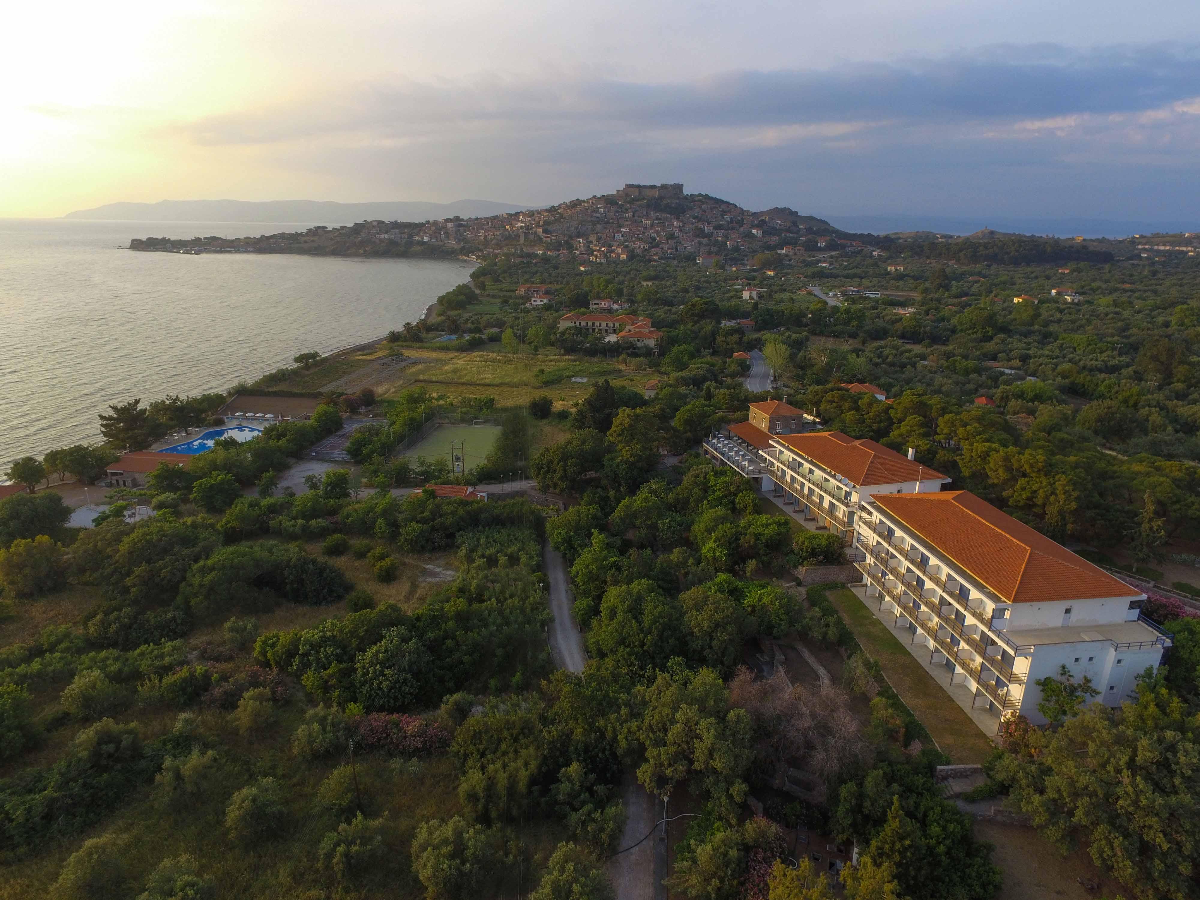 Delfinia Hotel & Bungalows Mythimna Exterior photo