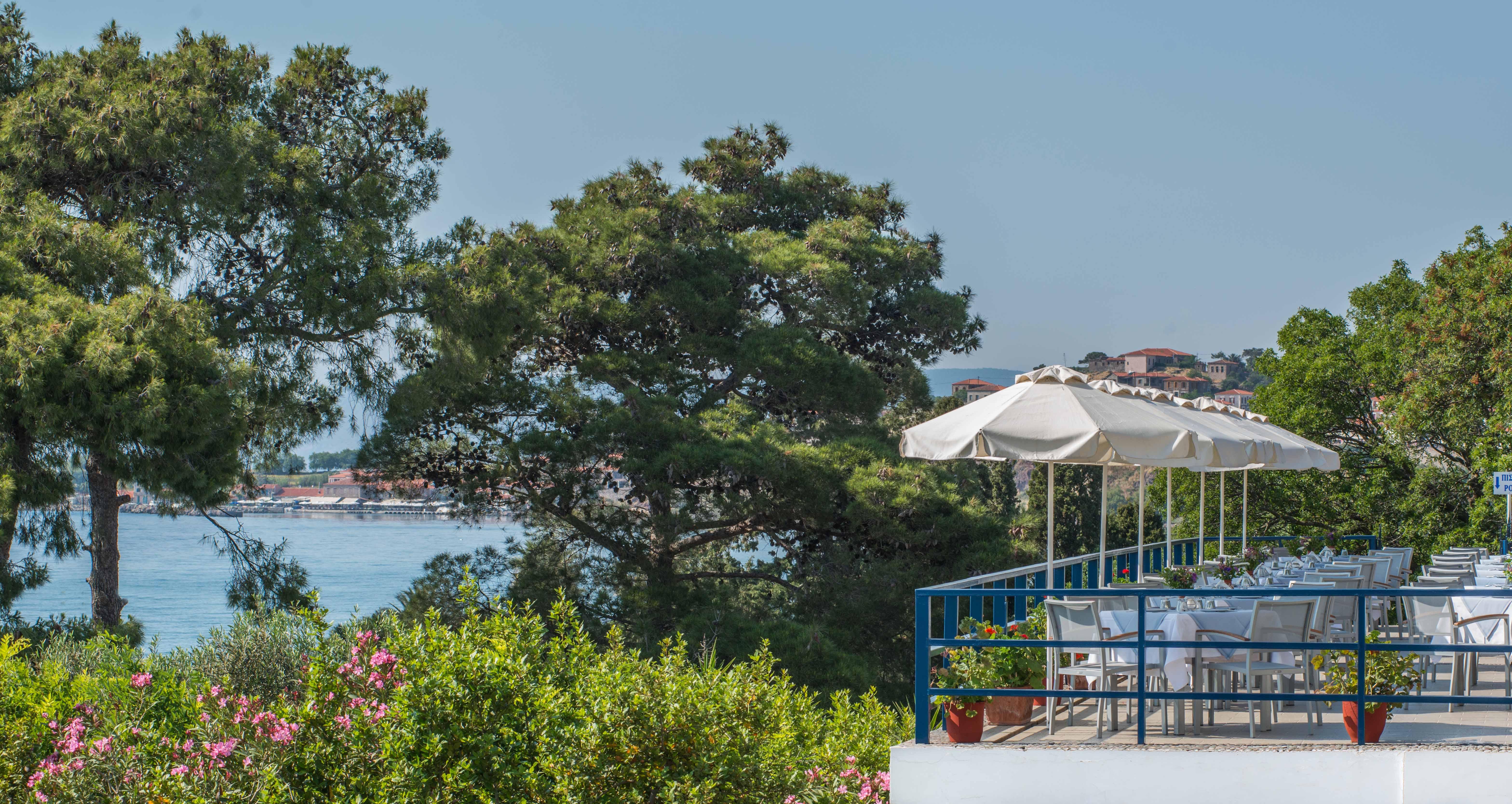 Delfinia Hotel & Bungalows Mythimna Exterior photo