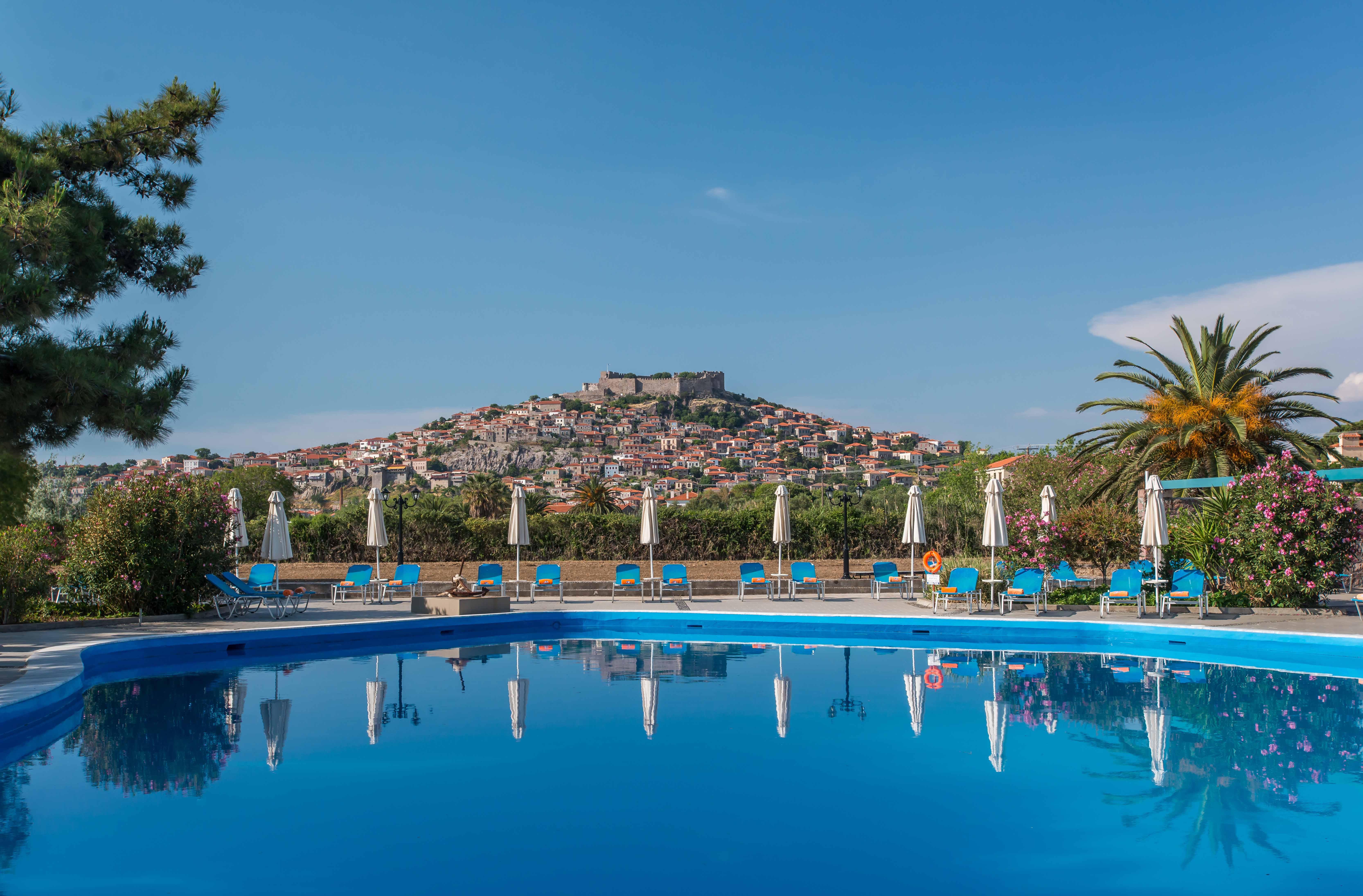Delfinia Hotel & Bungalows Mythimna Exterior photo