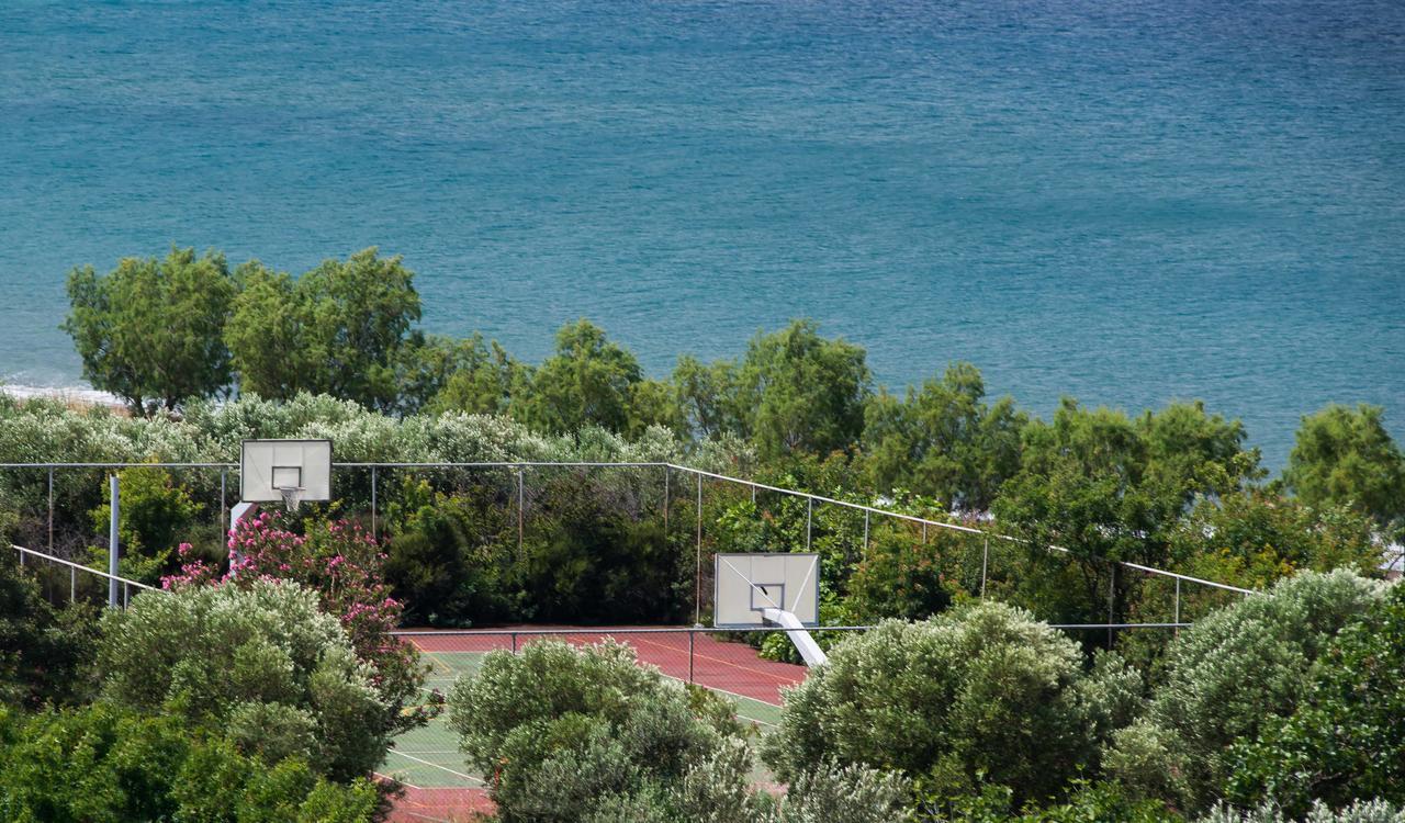 Delfinia Hotel & Bungalows Mythimna Exterior photo